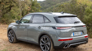 mid Nizza - Der DS7 siedelt sich im Premium SUV C-Segment an.