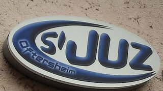 Über die Grenzen von Oftersheim hinaus aufgrund zahlreicher Aktionen und Angebote bekannt: das „s’Juz“-Logo.