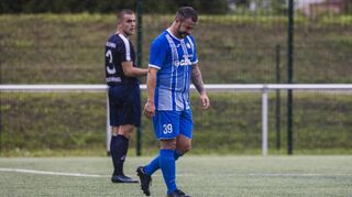 Enttäuschung: Auch Biblis Spielertrainer Torsten Schnitzer hatte gleich mehrfach einen Treffer auf dem Fuß.