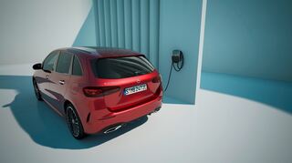 mid Groß-Gerau - Der Hersteller verspricht, dass das Fahrzeug aus der Masse herausstechen soll. Sportive Proportionen und vielseitiges Interieur soll Kunden locken.