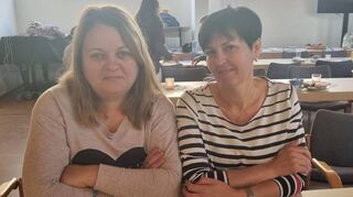 Alla (v.l.) und Valentina sind gern beim Frühstück dabei. Sie sind dankbar für das Angebot.