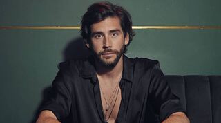 Alvaro Soler hat zuletzt den Song „Candela“ mit Nico Santos veröffentlicht.