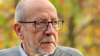 „Ich habe zuletzt noch konzeptioneller, gegenständlicher gezeichnet“: Jürgen Laban, der einst an den Akademien in Karlsruhe und Nürnberg studiert hat.