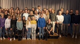 Groß ist die Zahl der ausgezeichneten Sportler beim gemeinsamen familiären Ehrenabend von TSV Oftersheim und der Leicht-athletikgemeinschaft Kurpfalz.