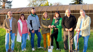 Das Bild zeigt v.l.n.r.: Patrick Stypa, Aline Kramer, Christoph Kühnle, Bärbel Hesping, Antje Fischer-Daniel, Fritz Rösch, Markus Fuchs