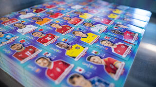 Prdouktion der Panini-Bildchen.