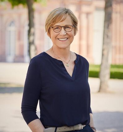 Noch bis 2024 arbeitet sie an den Schwetzinger Festspielen: Heike Hoffmann
