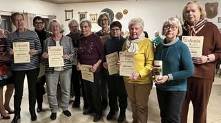 Zusammengezählt 220 Jahre Mitgliedschaft: Ingrid Maldet (v. l.), Edda Endreß, Hildegund Daub-Reiß, Erika Krause, Anneliese Trenkler, Helma Gehrmann, Sigrun Mendel, Rita Strümpel, Hilde Kneis, Christa Kruck und Hedi Wirnshofer.