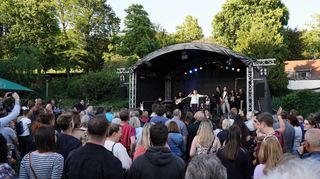 Bensheim, Maiway, 25.05.2022, Foto: Thomas Zelinger

auf dem Foto: Stadtparkt, Groove Generation
