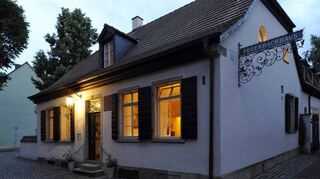 Im Geburtshaus des Malers Amseln Feuerbach gibt es eine tolle Weinstube.