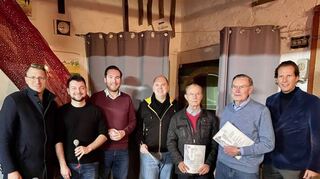 Thomas Plautz, Lukas Lehn, Andreas Sturm, Norbert Claas, Dieter Baumgärtner, Franz Dörfer und Olav Gutting bei der Mitgliederehrung der Union.