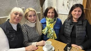 Starke Frauen, die ihre Heimat – die Ukraine – im Herzen tragen: Otiliya Kovalenko (v. l.), Evgenia Romanenko, Nina Obraztsova und Olga Seßler.