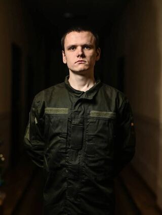 Ukraine-Krieg / Der Asow-Kämpfer und Kriegsgefangene Daylo Zhuchenko am 18.Dezember 2022 in der ukrainischen Stadt Dnipro. Foto: Reto Klar / FUNKE Foto Services