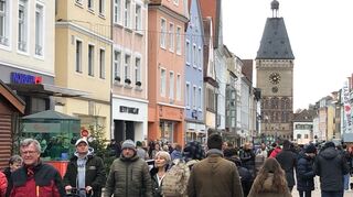 Die Besucher aus der Region nutzen den Dreikönigstag, um in Rheinland-Pfalz einkaufen zu gehen.