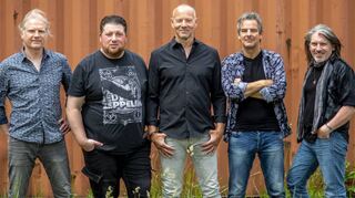 Mad Zeppelin begeistern das Publikum seit fast 20 Jahren mit ihrer authentischen Covershow mit Songs von Led Zeppelin.