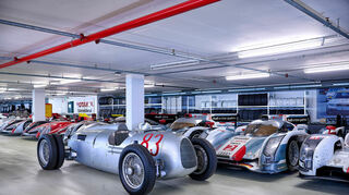 mid Groß-Gerau - Original-Nachbau: Auto Union Grand-Prix-Rennwagen Typ C mit Sechzehnzylinder.