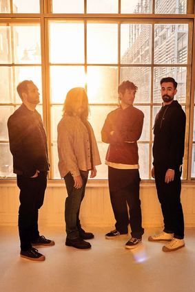 Die Band Bastille mit Will Farquarson, Chris „Woody“ Wood, Dan Smith und Kyle Simmons gastiert am Freitag, 5. August, nach Schwetzingen.