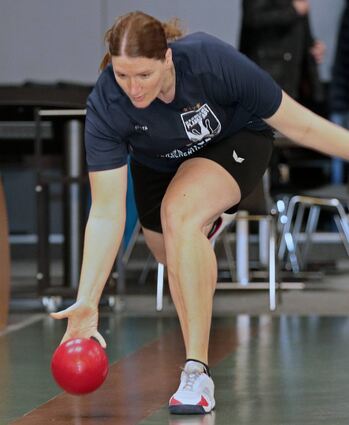 Yvonne Schränkler schlägt in der 2. Sportkegeln-Bundesliga mit Plankstadt auch Gaisberg und spielt mit ihrer Mannschaft nun endgültig um den Aufstieg ins deutsche Oberhaus.
