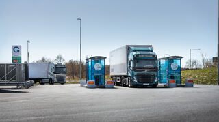 mid Groß-Gerau - Volvo Trucks bringt einen neuen, noch leistungsstärkeren Lkw mit Gasantrieb auf den Markt, der ebenfalls mit verflüssigtem Biogas betrieben werden kann.