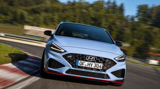 mid Groß-Gerau - Macht auch auf der Rennstrecke eine gute Figur: der Hyundai i30 N Performance.
