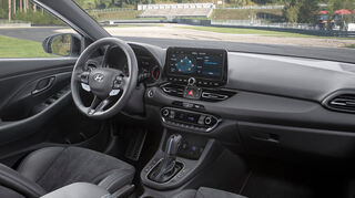 mid Groß-Gerau - Sportlich-modern, aber klar und unaufgeregt: das Cockpit-Design des Hyundai i30 N Performance.