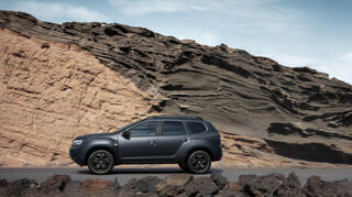 mid Groß-Gerau - "Kometen-Grau" nennt sich die Lackfarbe des Dacia Duster in der limitierten "Mat Edition".