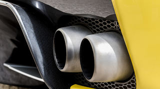 mid Groß-Gerau - Euro 7: Bis zum geplanten Einsatzdatum im Juli 2025 haben die Hersteller laut VDA nicht ausreichend Zeit für die Neuentwicklung der Motor- und Abgassysteme.