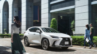 mid Groß-Gerau - Aufgefrischt: Zum neuen Modelljahr hat Lexus den NX einigen Überarbeitungen unterzogen.