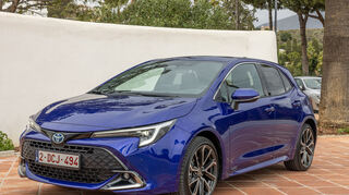 mid Malaga - Der neue Toyota Corolla kommt mit der fünften Generation des Hybridantriebes.