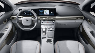mid Groß-Gerau - Der Hyundai Nexo ist ein großzügig dimensioniertes SUV mit entsprechenden Platzverhältnissen im Innenraum.