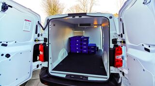 mid Groß-Gerau - Beim Transport von Medikamenten muss der Innenraum zwischen 15 und 25 Grad Celsius klimatisiert sein.