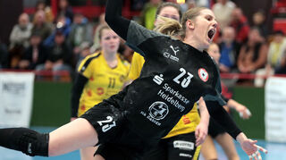 Nele Wenzel beendet ihr Engagement bei Handball-Zweitligist Ketsch bereits nach einer Saison. Die Kreisläuferin zieht es nach Bad Wildungen in die 1. Liga.