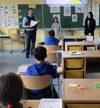 Um die Themen Mediengefahren und Cybermobbing geht es schwerpunktmäßig bei den Schülern der Klassenstufen fünf bis sieben.