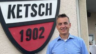 Olav Schlenz hat sein Amt als Vorsit-zender niedergelegt.