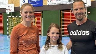Julia Berberig, Eluana (13) und Christian Beck bringen die Kinder in Bewegung. Der Verein wächst stetig.