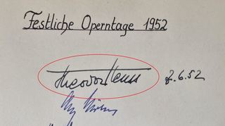 Die Unterschrift von Theodor Heuss (rot umrahmt), der die „Festlichen Operntage“ 1952 besuchte.