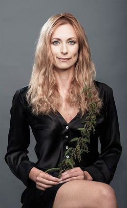 Sarah Maria Sun erfüllt das Rokoko-theater mit ihrer Stimme.
