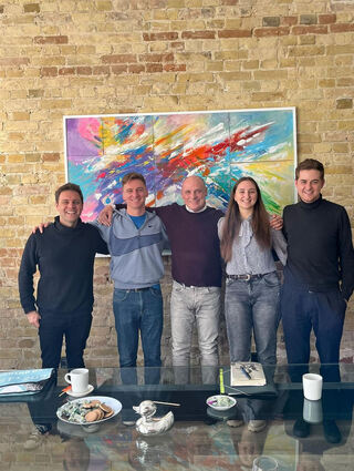 Daniel Born und Florian Wahl treffen sich mit Mitarbeitern der Klitschko-Foundation in der ukrainischen Hauptstadt Kiew.