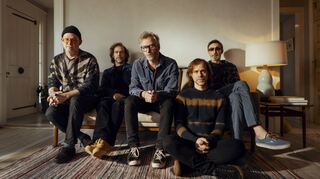 Frontmann Matt Berninger (Mitte) und seine Band The National haben gerade ihr neuntes Studioalbum veröffentlicht.
