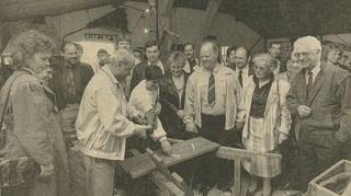 Am gleichen Wochenende, an dem die Urkundenunterzeichnung stattfindet, besichtigen die Gäste aus Weinböhla die ganze Gemeinde – und zeigen sich beeindruckt vom Heimatmuseum.