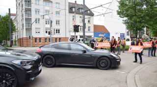 Der Verkehr ist beeinträchtigt.