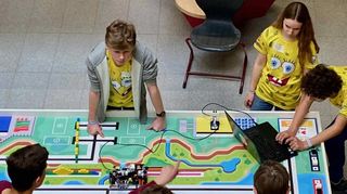 Die drei „SpongeBots“ lassen der Konkurrenz beim Wettbewerb kaum eine Chance.