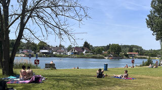 In ruhiger Atmosphäre den Badesee genießen - an der Hohwiese ist es möglich - sogar kostenfrei.