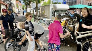 Am Infostand des ADFC hatten Besucher die Möglichkeit, sich umfassend über die richtige Pflege ihres Fahrrades zu informieren.