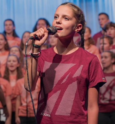 Der Verein Adonia bringt das Musical „Hiob“ gemeinsam mit der Evangelischen Gemeinschaft Hockenheim in die Mannherz-Hallen.