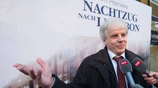 Peter Bieri alias Pascal Mercier auf dem roten Teppich vor der Premiere der Verfilmung seines Romans „Nachtzug nach Lissabon“ (2013)