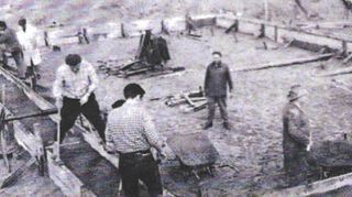 Bei der Erstellung des Gemeinschaftshauses, dem heutigen „Rheintal“ leisteten viele Helfer in den Jahren 1971/72 unzählige Arbeitsstunden.