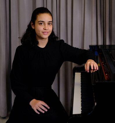 Am Samstag spielt Fernanda de Freitas Kopsch im Schwetzinger Palais Hirsch beim Abschlusskonzert ihrer Klavierausbildung. Was die Zukunft bringt, möchte die 14-Jährige noch nicht entscheiden.
