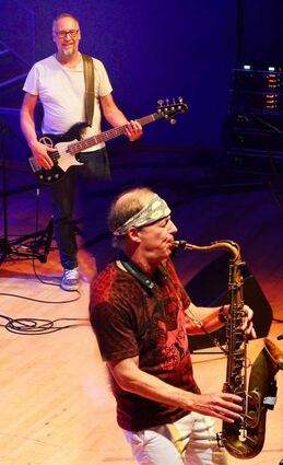 Bill Evans (r.) and the Spy Killers im Musensaal.