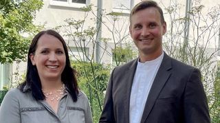 Daniel Ehmer (r.) mit seiner Nachfolgerin Barbara Lepp.